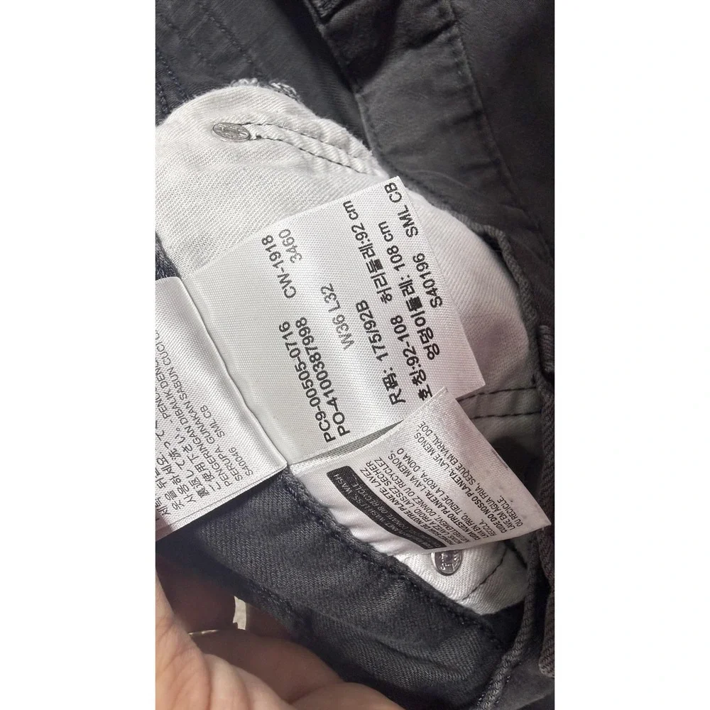 Levis 505 Jeans Mens 36x30 Gray Denim Regular Fit Straight Leg Dark Wash Classic